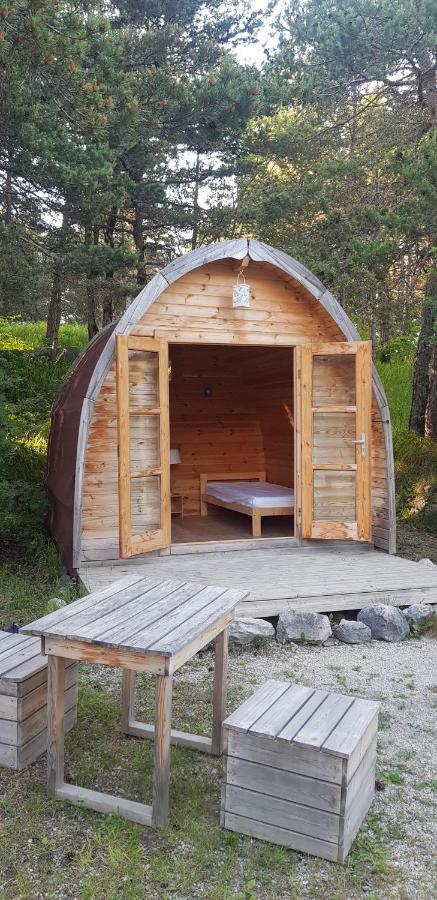 Camping La Chabannerie Otel Saint-Martin-de-Clelles Dış mekan fotoğraf