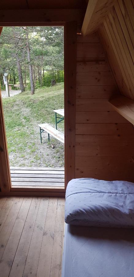 Camping La Chabannerie Otel Saint-Martin-de-Clelles Dış mekan fotoğraf