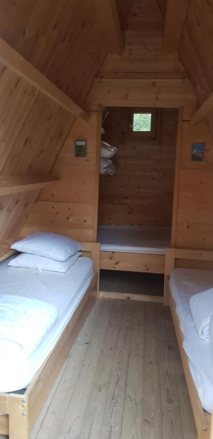 Camping La Chabannerie Otel Saint-Martin-de-Clelles Dış mekan fotoğraf